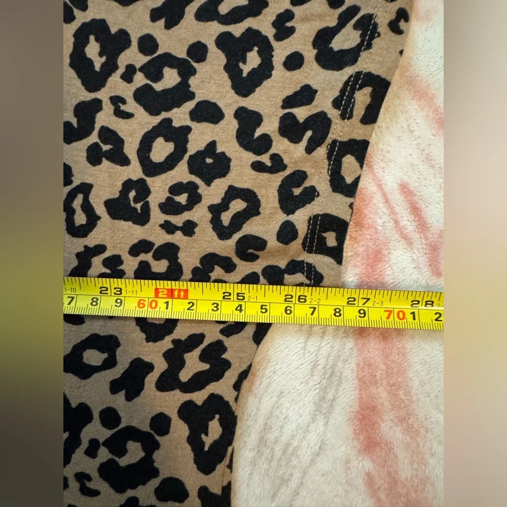 Short Sleeve Top with pockets from Amazon 3X - Picture 5 of 7